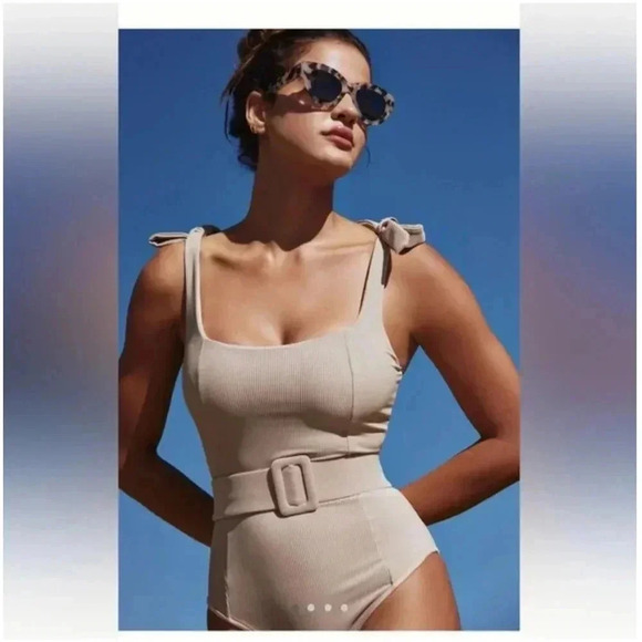 - Beach Riot Sydney Belted Swimsuit Tan - Picture 1 of 8
